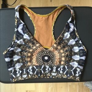 Wolven Kaleidoscope Sports Bra